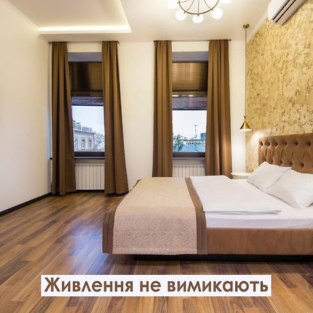 קייב Apartments On Ploshcha Ukrainskykh Heroiv מראה חיצוני תמונה