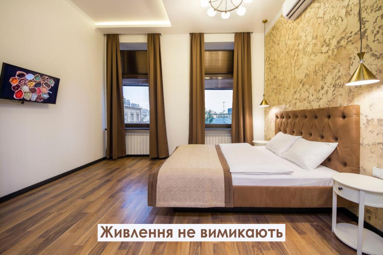 קייב Apartments On Ploshcha Ukrainskykh Heroiv מראה חיצוני תמונה